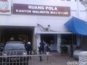 Pasca Bentrokan, Anggota Satpol PP Makassar Diistirahatkan Sementara