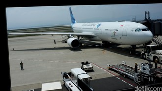Kata Pemerhati Penerbangan soal Pesawat Garuda di Bandara Changi
