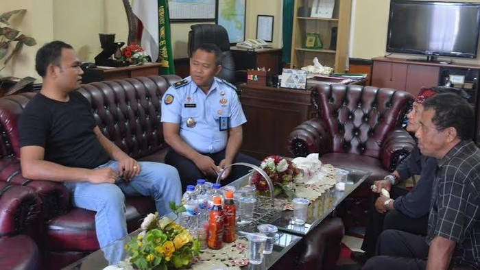 KemekumHAM Periksa Petugas Lapas Banyuwangi