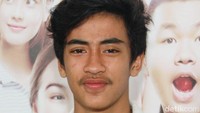Abidzar akan berperan sebagai Ernes yang kutu butu dalam film tersebut. Pool/Gus Mun/detikFoto.