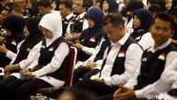 Petugas haji ini akan diberangkatkan Selasa (9/8) besok menggunakan pesawat Garuda Indonesia.