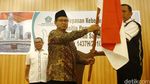 BRI Serahkan Living Cost Jamaah Haji Indonesia