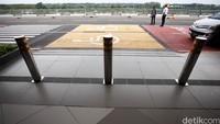 Drop zone khusus difabel berada di tiap pintu (gate) di Terminal 3 Ultimate.