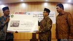 BRI Serahkan Living Cost Jamaah Haji Indonesia