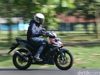 Melibas Kemacetan Jakarta dengan All New Honda Supra GTR 150
