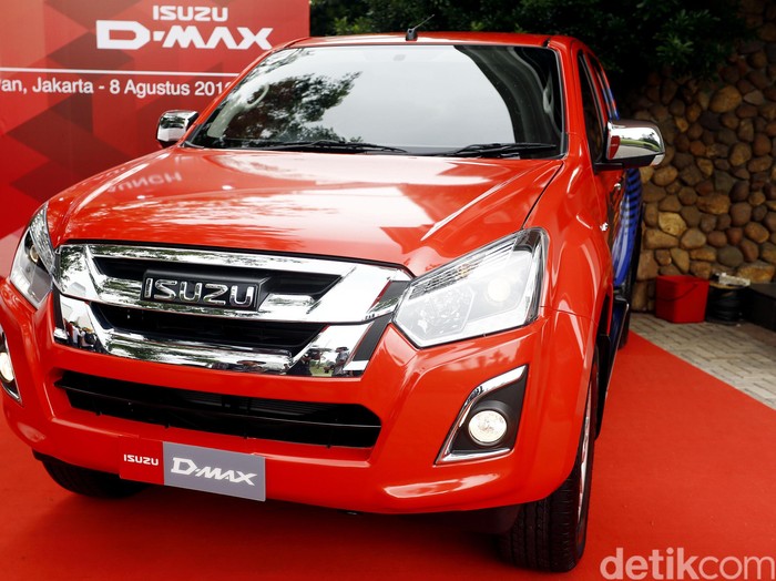 Kenapa Belum Ada Mesin Blue Power di D-Max dan mu-X?