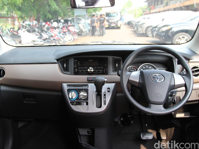 Sensasi Mengendarai Toyota Calya
