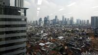 Pemandangan hutan beton dari ketinggian.
