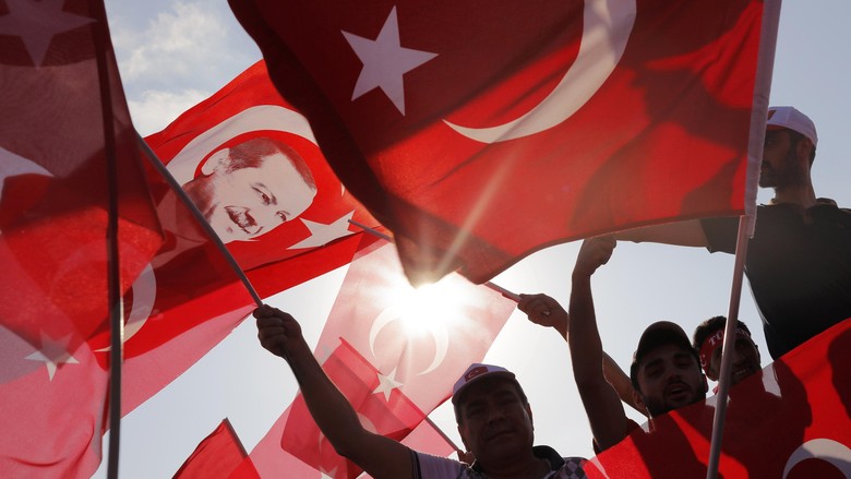Turki Perintahkan Penangkapan 1.112 Orang terkait Fethullah Gulen Turki Perintahkan Penangkapan 1.112 Orang terkait Fethullah Gulen