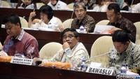 Rapat tersebut membahas lima rancangan PKPU.