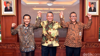 Mendes Terima Dirut Bulog dan Wakil Dirut BNI