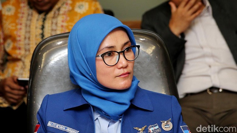 Jadi Calon Tunggal Pilkada Lebak, Ini Daftar Kekayaan Iti-Ade Jadi Calon Tunggal Pilkada Lebak, Ini Daftar Kekayaan Iti-Ade