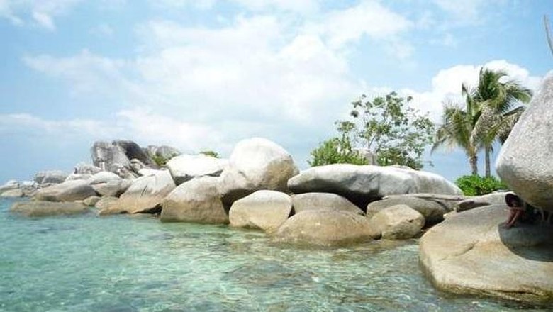 4 Objek Wisata Alam Keren Di Sekitar Tanjung Kelayang Belitung 4 Objek Wisata Alam Keren Di Sekitar Tanjung Kelayang Belitung