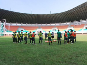 Riedl Umumkan 26 Pemain untuk Laga Melawan Vietnam