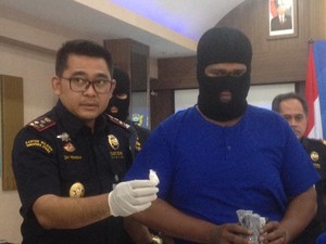 Selundupkan Sabu 1 Kg di Selangkangan, WN Malaysia Dibekuk di Kualanamu