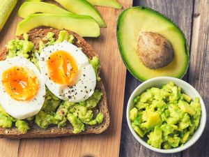 9 Trik Sederhana Ini Bisa Bikin Nutrisi Makanan Terserap Maksimal oleh Tubuh (2)