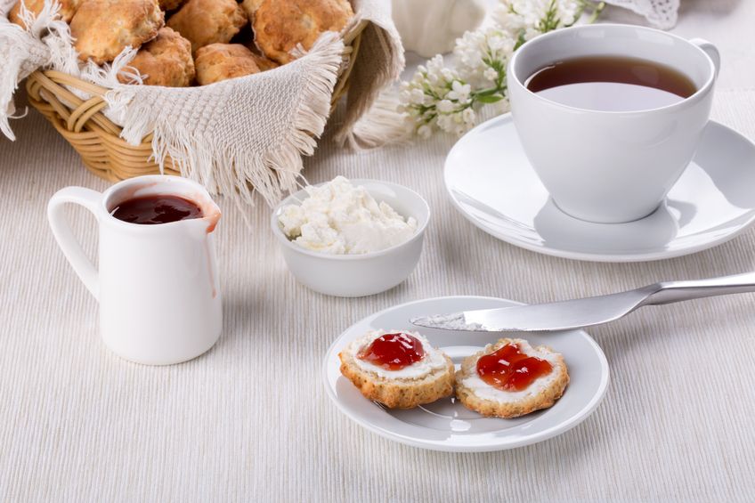 Mengadakan Afternoon Tea Di Rumah Tata Meja Dengan Cara Ini mengadakan afternoon tea di rumah tata meja dengan cara ini