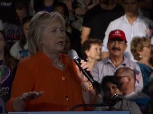 Ayah Penembak Brutal Kelab Gay AS Hadiri Kampanye Hillary Clinton