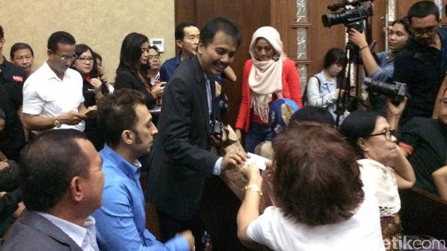 Kehebohan di Sidang Jessica: Roy Suryo Diusir hingga Kontroversi Sel Mewah