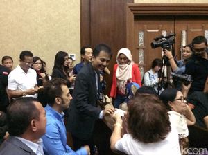 Tunjuk-tunjuk Hakim Jessica Wongso, Roy Suryo: Saya Rela Bertanggung Jawab