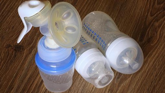 Malas Perah ASI di Kantor? Hati-hati Produksinya Bisa Turun