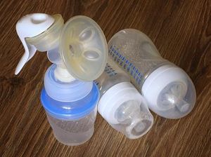 Karena Insiden Tak Terduga, Berbotol-botol ASI Perah Terbuang Sia-sia