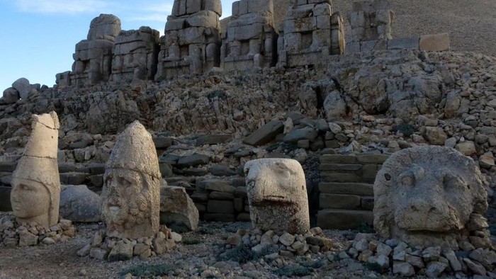 Ada Kuburan Raja dan Dewa di Puncak Gunung Turki