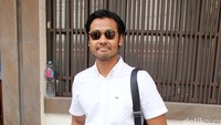 Bagaimana menurut Anda gaya Chicco kali ini? Pool/Ismail/detikFoto.
