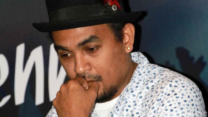 Glenn Fredly saat menghadiri press conference Tanda Mata Glenn Fredly untuk Ruth Sahanaya