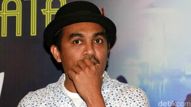 Glenn Fredly saat menghadiri press conference 'Tanda Mata Glenn Fredly untuk Ruth Sahanaya'