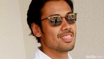 Girls, Chicco Jerikho Tetap Kece Tampil Simple
