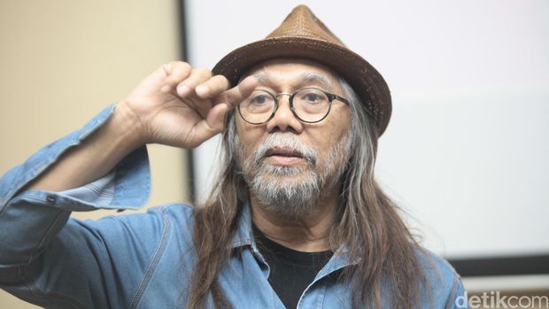 Dear Pemerintah! Ini Kritik Keras Budayawan Terkait De Tjolomadoe