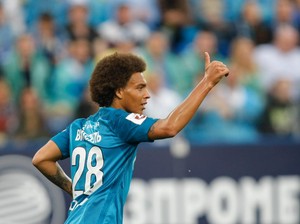 Diincar Klub-Klub Italia dan Inggris, Witsel Pilih Bertahan di Zenit