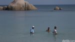 Pantai Tanjung Tinggi Belitung, Setiap Sudutnya Cantik!