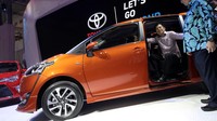 GIIAS 2016 akan diikuti oleh total 361 stand peserta pameran termasuk 31 merek kendaraan dari APM yang terdiri atas 25 merek kendaraan penumpang seperti Audi, BMW, Chevrolet, Datsun, Daihatsu, Dodge, Ford, Honda, Hyundai, Isuzu, Jaguar, Jeep, KIA, Land Rover, Lexus Mazda, Mercedes-Benz, Mini, Mitsubishi Motors, Nissan, Suzuki, Tata Motors, Toyota, Volkswagen, Wuling dan 6 merek kendaraan komersial yang terdiri dari FAW, Hino, Isuzu, Mitsubishi Fuso, Tata Motors dan UD Trucks.