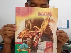 Siswa SMK di Mojokerto Persoalkan Garuda Menari dan Bocah Telanjang di Sampul Buku