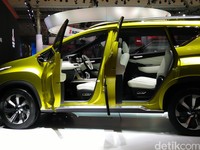 Wuling Confero S dan MPV Mitsubishi, Siap Tantang Avanza cs