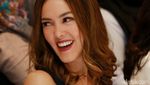 Kecantikan Cathy Sharon dan Julie Estelle