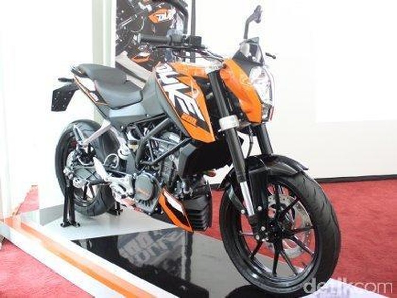 Asyik KTM Pangkas Harga Motor di Indonesia Sampai Hampir 