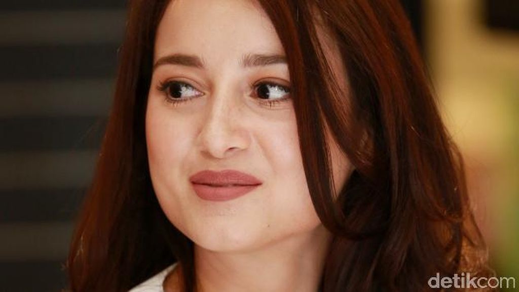 Untuk Urusan Pribadi, Apa Nasihat Manajer ke Julie Estelle?