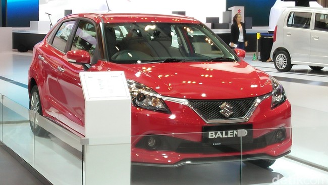 Keliling Jakarta Bersama Suzuki Baleno Hatchback