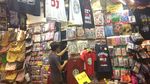 Belanja Sampai Lupa Daratan di Bugis Street, Singapura