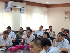 Commuter Line Kerap Antre ke Stasiun Manggarai, Dirut KCJ: Solusi Sedang Dikerjakan