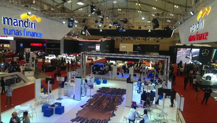 Beli Mobil di GIIAS 2016, Bebas BBM 1 Tahun