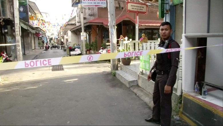 8 Ledakan Bom Guncang Thailand dalam 24 Jam, 4 Orang Tewas 8 Ledakan Bom Guncang Thailand dalam 24 Jam, 4 Orang Tewas