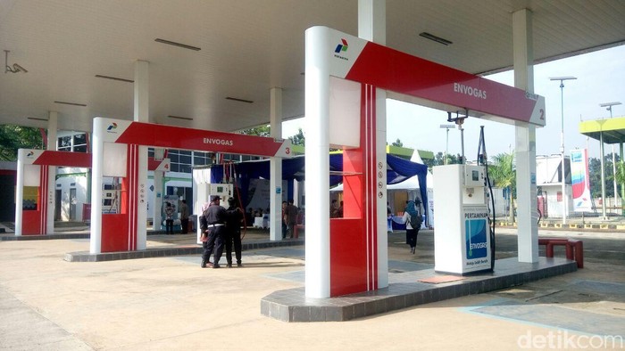 Pertamina Distribusi 1.000 Converter Kit untuk Mobil Dinas dan Taksi