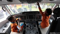 Masih dalam rangka perayaan ulang tahun Mantan Presiden RI ke-3 BJ Habibie yang ke-80, kali ini digelar Habibie Festival. Acara tersebut berlangsung mulai Kamis (11/8) sampai Ahad (14/8) di Museum Nasional Jakarta.