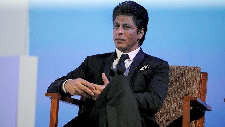 Lagi! Bintang Bollywood Shahrukh Khan Ditahan di Imigrasi Los Angeles