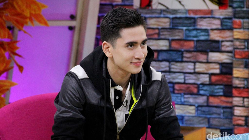 So Sweet! Natasha Wilona Dapat Surprise Ultah dari Verrell Bramasta