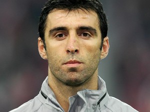 Hakan Sukur: Eks Inter Milan yang Terasingkan, Kini Jadi Sopir Taksi Online